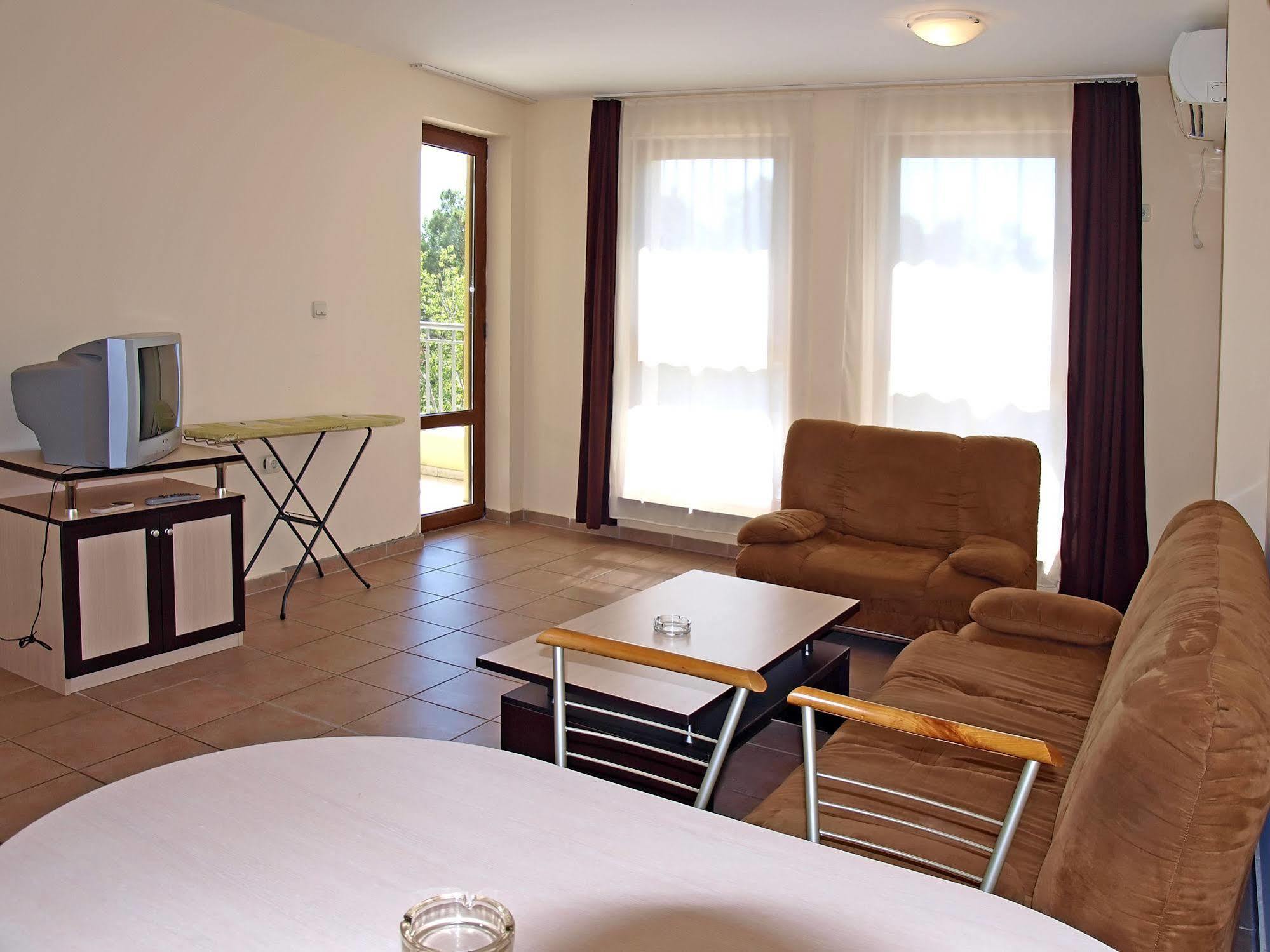 Summer Dreams -Apartcomplex Slăntjev Brjag Exteriör bild